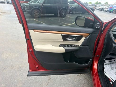 Used 2018 Honda CR-V EX image 15