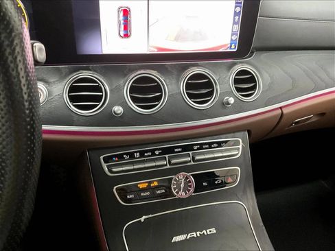 Used 2019 Mercedes-Benz E 63 AMG S image 24