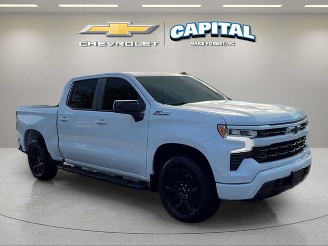 Used 2024 Chevrolet Silverado 1500 RST w/ Z71 Off-Road Package AWD/4WD image 7
