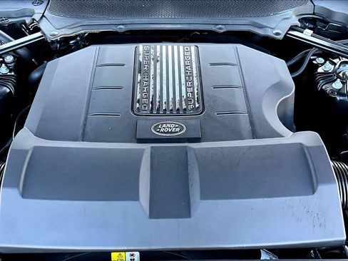 Used 2019 Land Rover Range Rover Sport HSE image 32