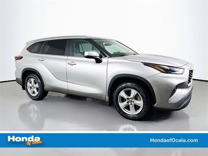 Used 2024 Toyota Highlander LE
