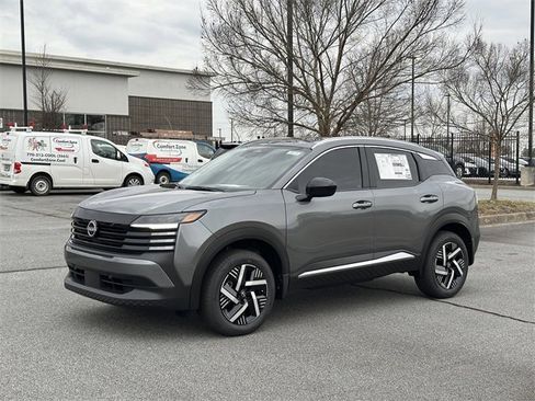 New 2026 Nissan Kicks SV image 3