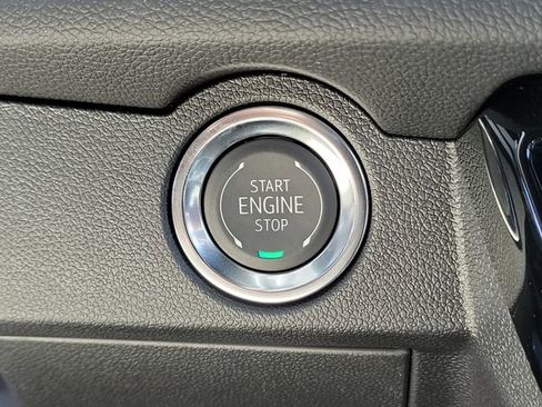 New 2026 Chevrolet Traverse Z71 w/ Driver Confidence Package image 28