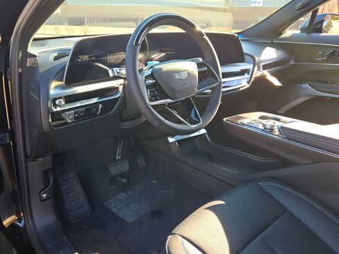 New 2026 Cadillac Lyriq Premium Luxury AWD/4WD image 23