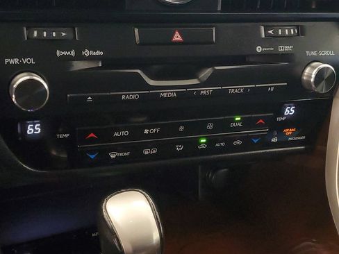 Used 2019 Lexus RX 350 AWD image 23
