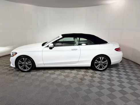 Used 2021 Mercedes-Benz C 300 4MATIC Cabriolet image 4