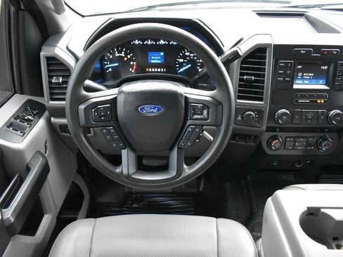 Used 2019 Ford F250 XL w/ Power Equipment Group AWD/4WD image 12