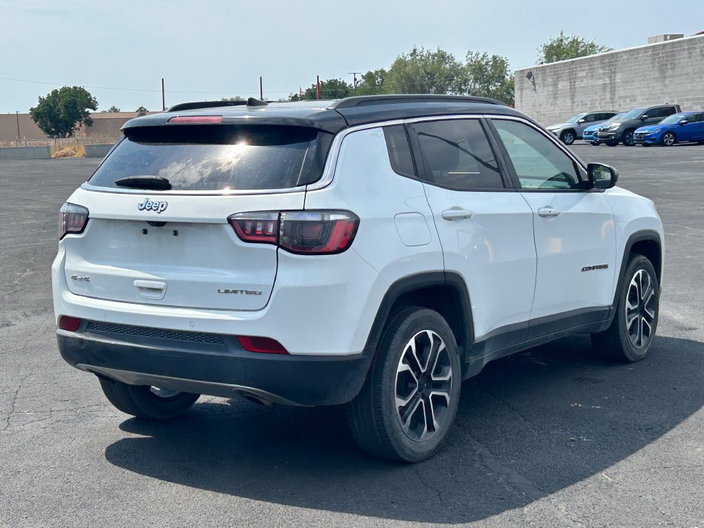 Used 2023 Jeep Compass Limited AWD/4WD image 3