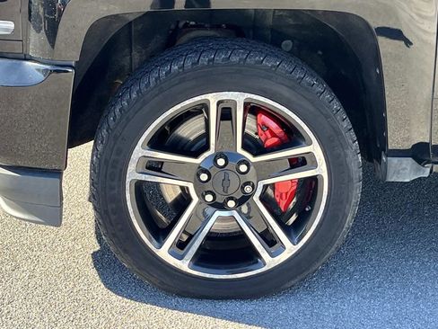 Used 2017 Chevrolet Silverado 1500 LTZ Z71 image 11