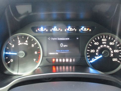 Used 2017 Ford F150 XLT w/ Trailer Tow Package image 26