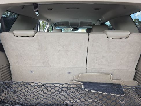 Used 2017 GMC Yukon SLT w/ HD Trailering Package image 11