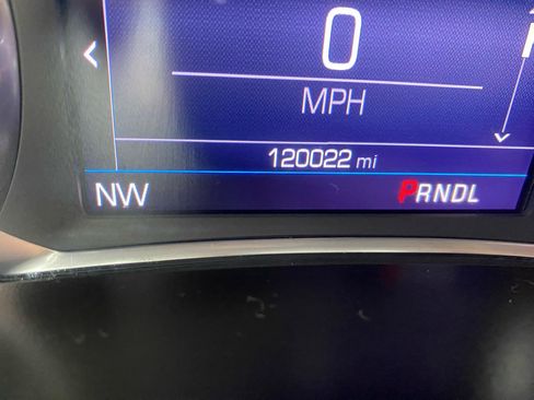 Used 2020 Chevrolet Blazer LT FWD image 12