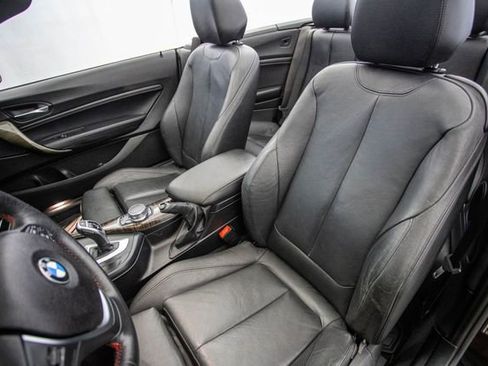 Used 2018 BMW 230i Convertible w/ Premium Package image 19