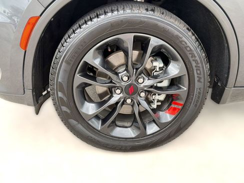 Used 2024 Dodge Durango GT image 12