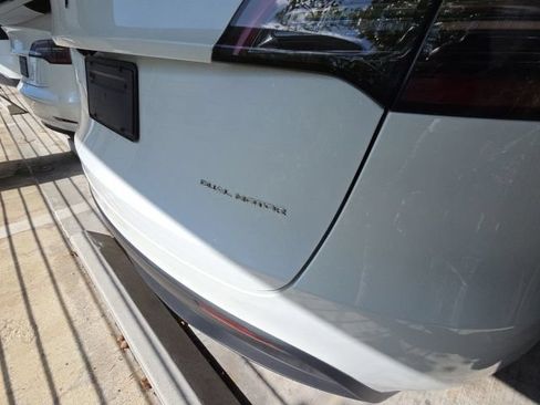 Used 2023 Tesla Model Y Long Range AWD/4WD image 7