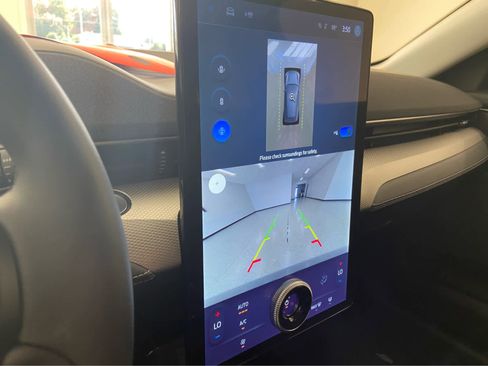 Used 2023 Ford Mustang Mach-E Select image 34