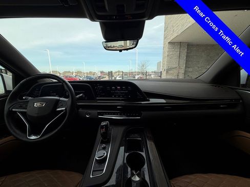 Used 2024 Cadillac Escalade ESV Sport w/ Touring Package image 25