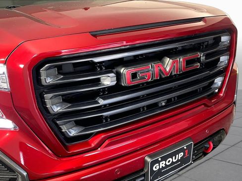 Certified 2022 GMC Sierra 1500 AT4 w/ AT4 Premium Package AWD/4WD image 29