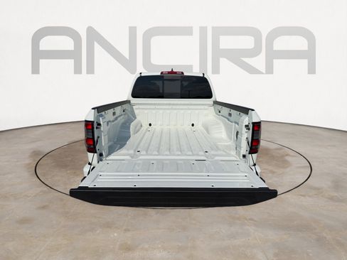 Used 2025 Nissan Frontier Pro-X image 14