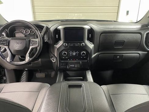 Used 2021 Chevrolet Silverado 1500 LT Trail Boss w/ Bed Protection Package AWD/4WD image 13
