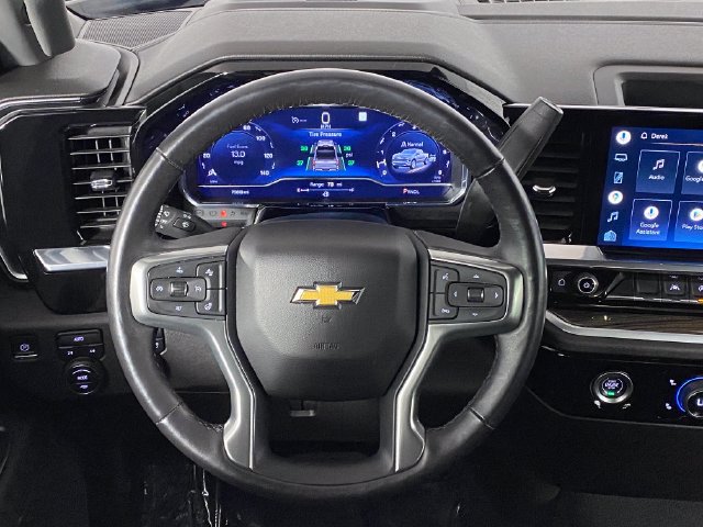 Certified 2022 Chevrolet Silverado 1500 LT AWD/4WD image 16
