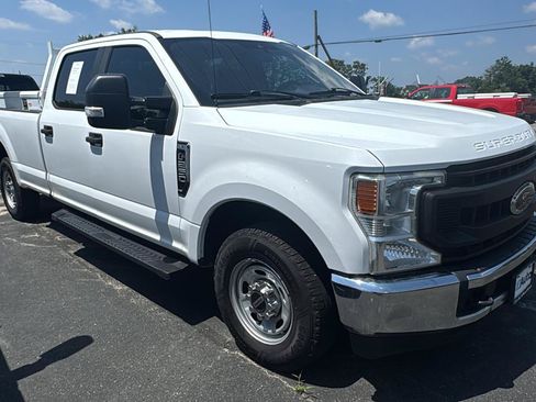Used 2020 Ford F250 XL w/ Power Equipment Group RWD image 2