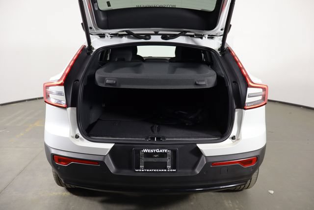 Used 2023 Volvo C40 P8 Recharge Plus AWD/4WD image 16