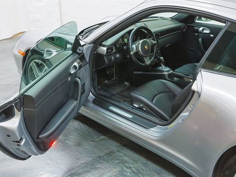 Used 2009 Porsche 911 Carrera 4S AWD/4WD image 44