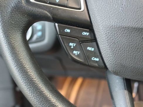 Used 2018 Ford Escape SE w/ SE SYNC Package AWD/4WD image 16