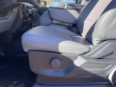 New 2026 Ford F550 4x4 Regular Cab Super Duty image 13