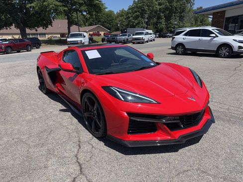 Used 2023 Chevrolet Corvette Z06 w/ Engine Appearance Package RWD image 7