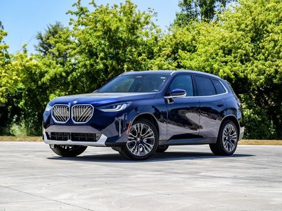 New 2025 BMW X3 xDrive30i w/ Premium Package