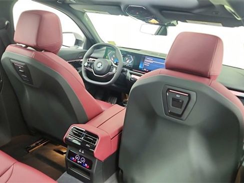 Used 2026 BMW 540i xDrive image 28