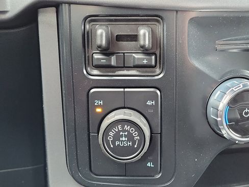 New 2025 Ford F150 XLT w/ Equipment Group 302A MID image 29