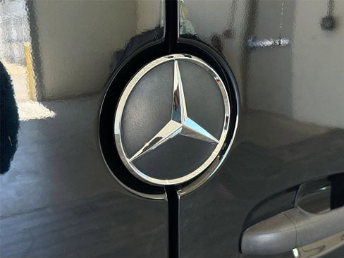 Used 2022 Mercedes-Benz Sprinter 2500 image 42