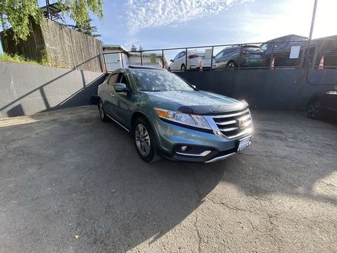 Used 2014 Honda Crosstour EX-L image 8