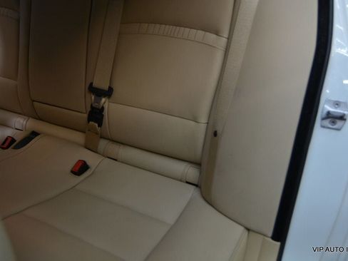 Used 2014 BMW 528i Sedan RWD image 29