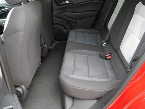 New 2026 Chevrolet Trax LS w/ LS Convenience Package FWD image 25