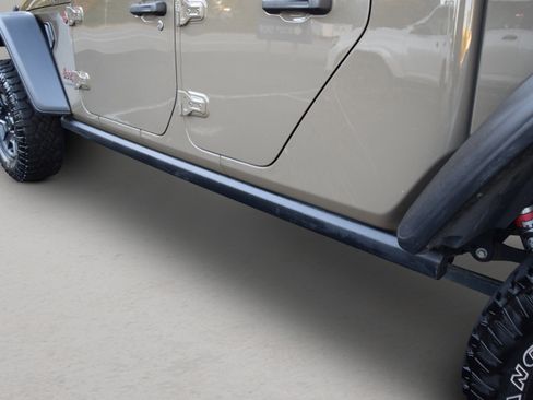 Used 2020 Jeep Gladiator Mojave image 6