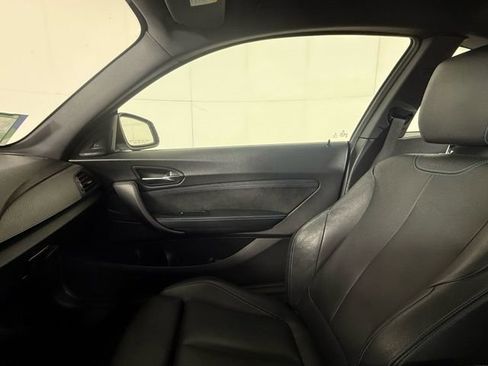 Used 2016 BMW M2 image 20