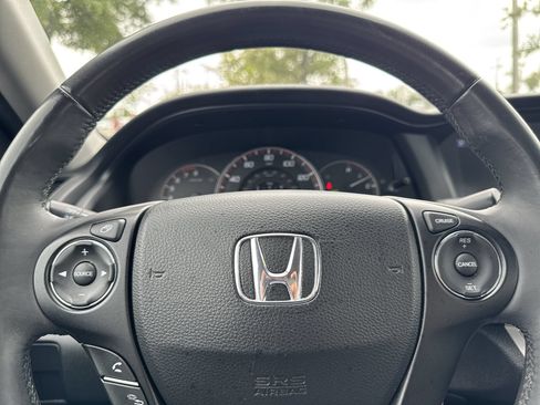 Used 2014 Honda Accord Sport image 28