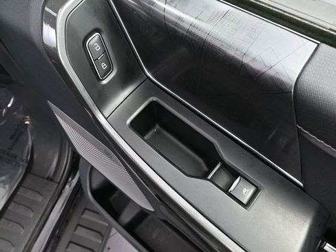 Used 2022 Ford F150 XLT w/ Equipment Group 302A High image 50