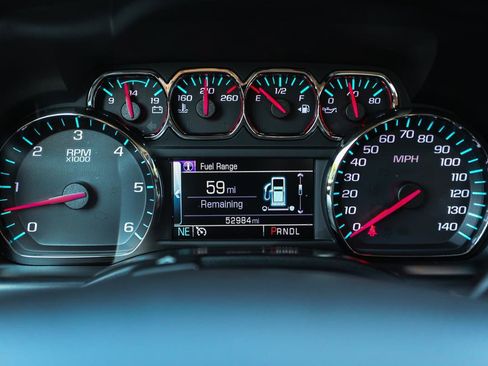 Used 2018 Chevrolet Silverado 1500 LT w/ All Star Edition image 6