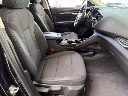 Used 2023 Buick Envision Preferred image 18