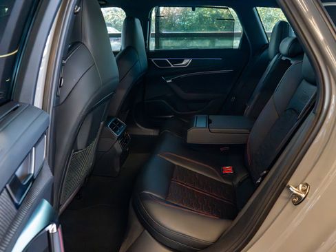 Used 2021 Audi RS 6 image 28