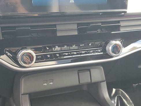 Used 2024 Honda Prologue Touring image 31