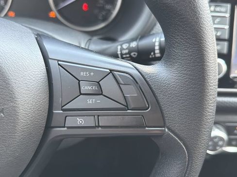 Used 2024 Nissan Kicks S FWD image 17