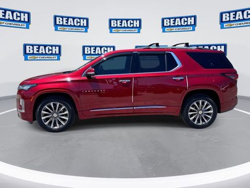 Used 2023 Chevrolet Traverse Premier w/ LPO, Floor Liner Package FWD image 5