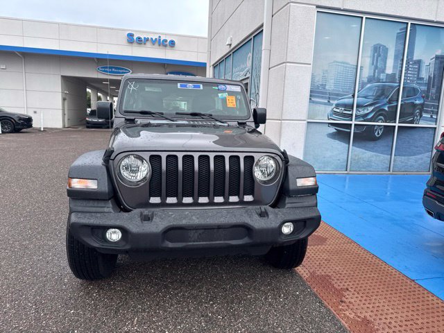 Used 2022 Jeep Wrangler Unlimited Sport AWD/4WD image 4