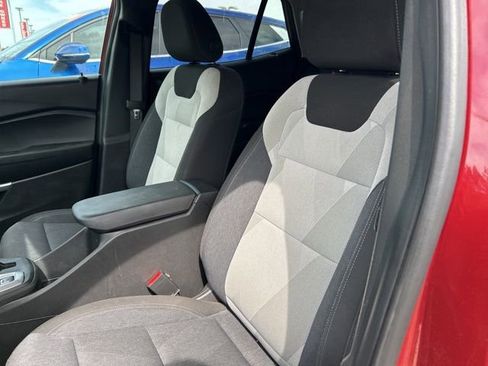 Used 2024 Chevrolet Trax LS w/ Driver Confidence Package FWD image 35
